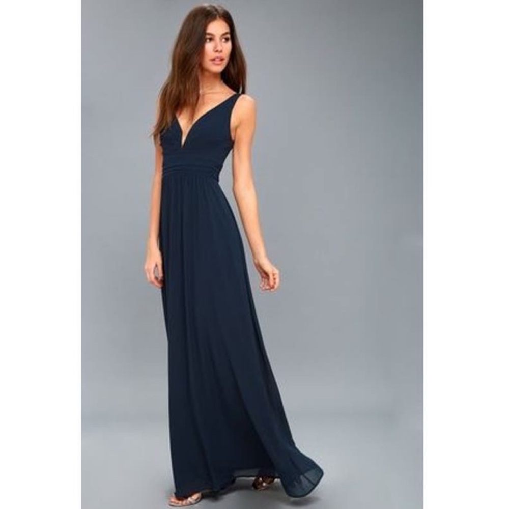 NWT Lulu’s Leading Role Maxi Dress in Navy Blue